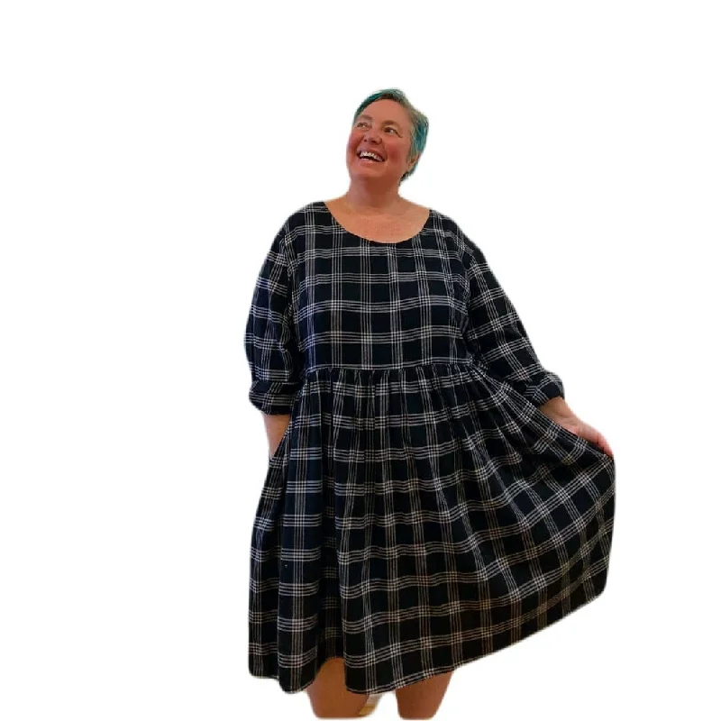 Plus size lace - detailed wedding guest dressWinter Sally Plus Size Dress with Pockets | Black & White Tartan Flannelette Plus size lace - detailed wedding guest dressWinter Sally Plus Size Dress with Pockets | Black & White Tartan Flannelette