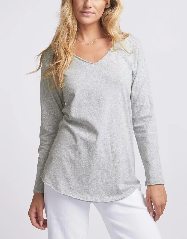 Plus size empire - waist maternity - friendly dressOriginal V-Neck Long Sleeve T-Shirt - Snow Grey Plus size empire - waist maternity - friendly dressOriginal V-Neck Long Sleeve T-Shirt - Snow Grey