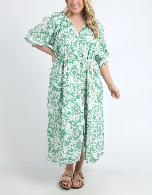 Plus size wrap dress for adjustable and comfortable fitFlorentina Midi Dress - Florentina Print Plus size wrap dress for adjustable and comfortable fitFlorentina Midi Dress - Florentina Print