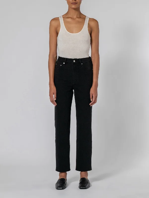 Jeggings women jeans combining the comfort of leggings and style of jeansEvelyn Jean Pitch Black