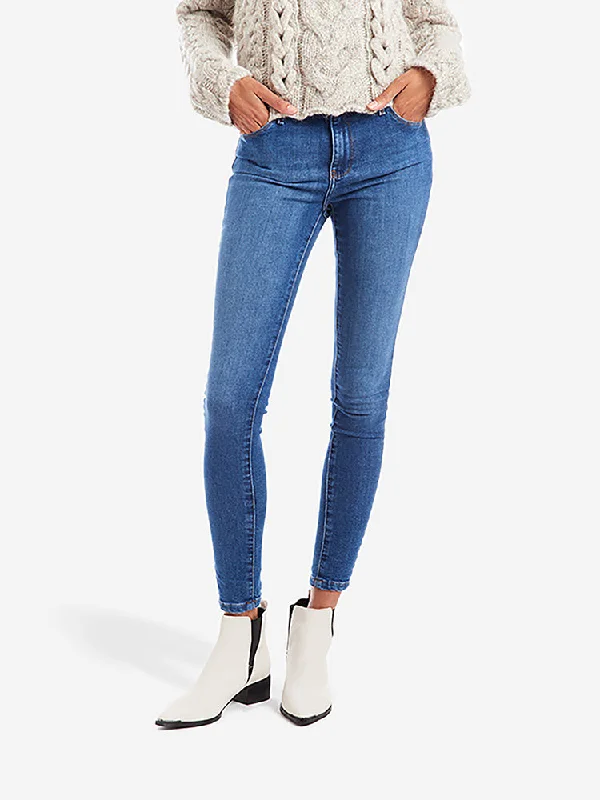 High - waisted women jeans for a flattering silhouetteHigh Rise Skinny Beekman Jeans