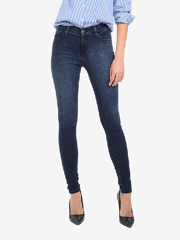 High - rise flare women jeans for a 70s - inspired lookHigh Rise Skinny Moore Jeans