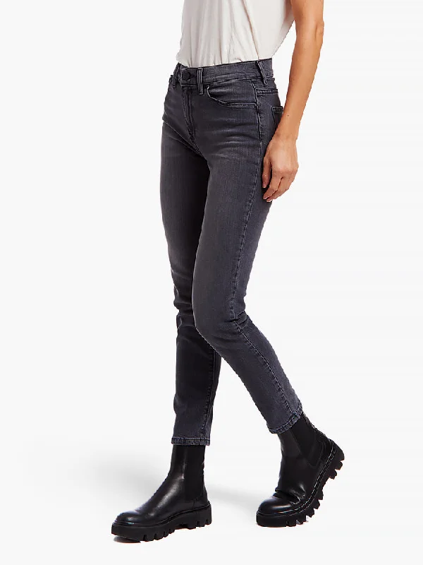 Embellished women jeans with studs or rhinestones for a glamorous touchMom Allen Jeans