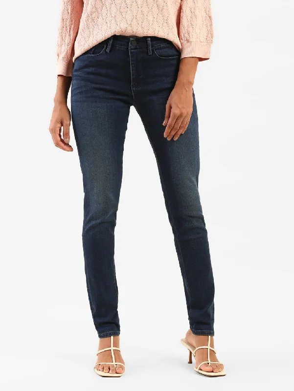 Stretch women jeans for enhanced mobility and comfortWomen's Mid Rise 711 Skinny Fit Jeans