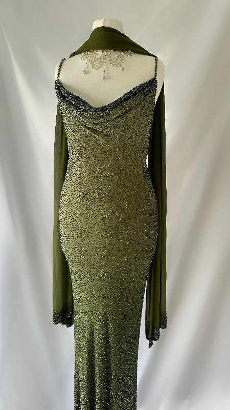 Plus Size Women Dress with a Flattering A - Line Cut for Comfort and StyleHIGHLY EMBELLISHED GREEN OMBRÉ SILK GOWN & SCARF SET Plus Size Women Dress with a Flattering A - Line Cut for Comfort and StyleHIGHLY EMBELLISHED GREEN OMBRÉ SILK GOWN & SCARF SET