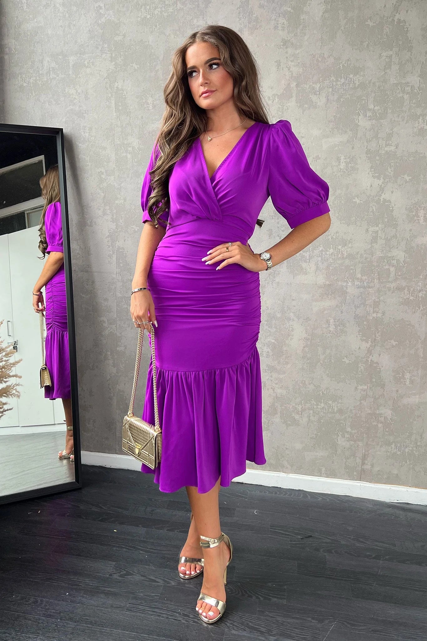 Ruffled Women Dress with Multiple Layers for a Playful and Girly StyleNina Orchid Puff Sleeve Ruched Midi Dress Ruffled Women Dress with Multiple Layers for a Playful and Girly StyleNina Orchid Puff Sleeve Ruched Midi Dress