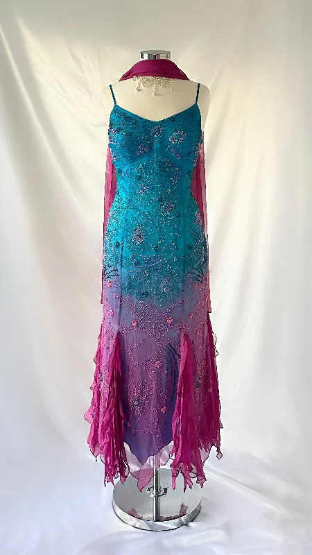 Ruffled Women Dress with Multiple Layers for a Playful and Girly StyleFROSTY MERMAID EMBELLISHED SILK DRESS & SCARF SET Ruffled Women Dress with Multiple Layers for a Playful and Girly StyleFROSTY MERMAID EMBELLISHED SILK DRESS & SCARF SET