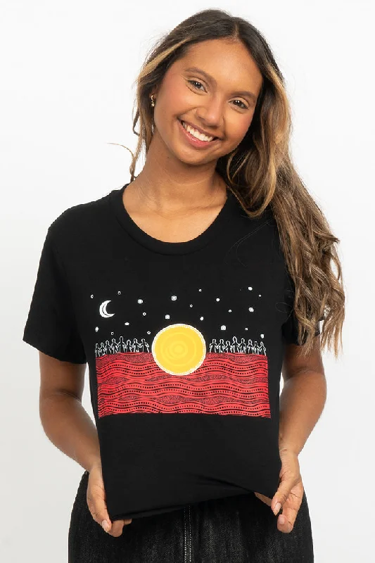 Moisture - Wicking Women T Shirt for Active LifestylesThe Night Sky Flag Black Cotton Crew Neck Womens T-Shirt Moisture - Wicking Women T Shirt for Active LifestylesThe Night Sky Flag Black Cotton Crew Neck Womens T-Shirt