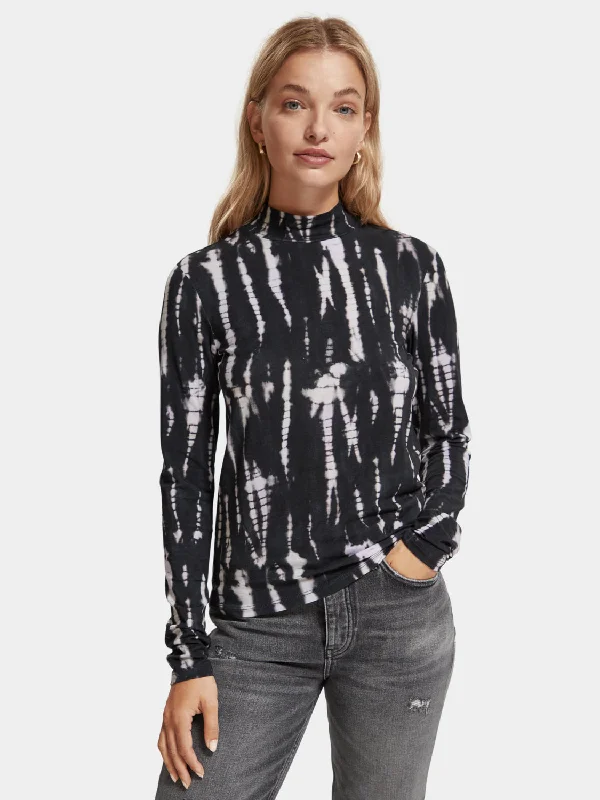 Crop Top Women T Shirt to Pair with High - Waisted BottomsPrinted long sleeved mock neck top Crop Top Women T Shirt to Pair with High - Waisted BottomsPrinted long sleeved mock neck top