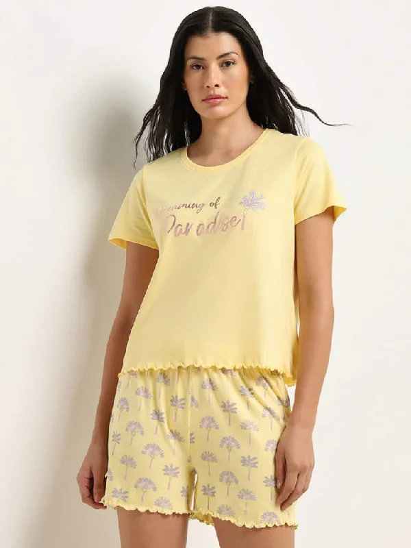 Elastic Waist Women Shorts for Easy Wear and ComfortWunderlove Yellow Typographic Cotton Shorts Set In A Bag